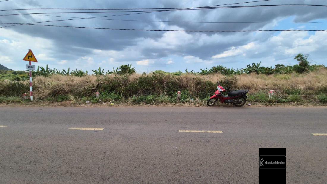 Chính chủ cần bánđất vuông vức rất đẹp, mặt tiền đường Long Giao - Bảo Bình.SHR