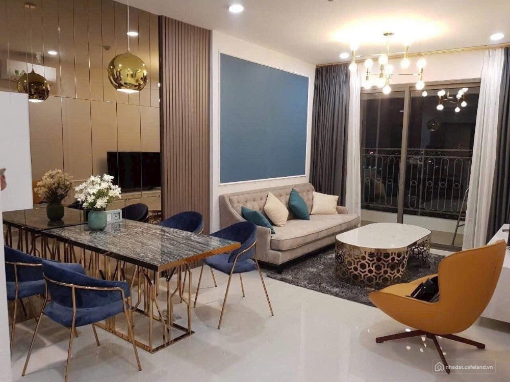 Căn 2PN nội thất y hình Nơ Trang Long tầng cao 2,2 tỷ sổ sẵn bao phí, vay 70%