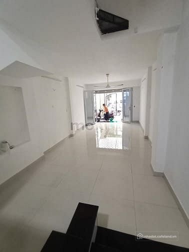 Biệt thự: Cho thuê nhà khu tên lửa 18tr