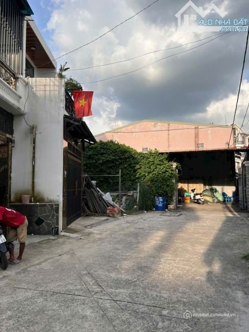 Bán kho, nhà xưởng: ĐẤT LỚN NHÀ XƯỞNG NGUYỄN ẢNH THỦ HIỆP THÀNH QUẬN 12 GIÁ RẺ 2