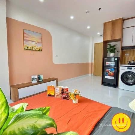 Bán căn hộ Mini, Dịch vụ: 10m ra Oto, CCMN Mỹ Đình 42m, thang máy, dòng tiền 45t