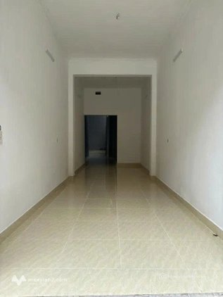 Bán căn hộ Mini, Dịch vụ: Bán gấp nhà 2 tầng mặt phố lớn Quang Trung, 84m2, mặt