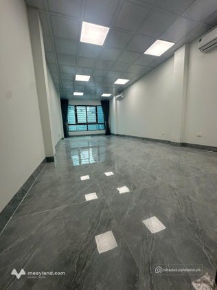 Cho thuê văn phòng: Cho thuê văn phòng Tố Hữu, Vạn Phúc 50m2/tầng, nhà có thang