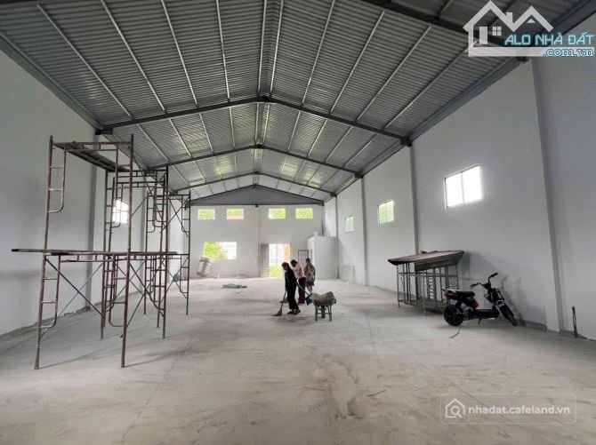 Cho thuê đất: Cho thuê 500m2.kho mới sẵn vp tại ccn tiên phương
