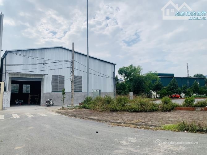 Cho thuê đất: Cho thuê 400m2 kho mới dựng ngay trung tâm Chương Mỹ