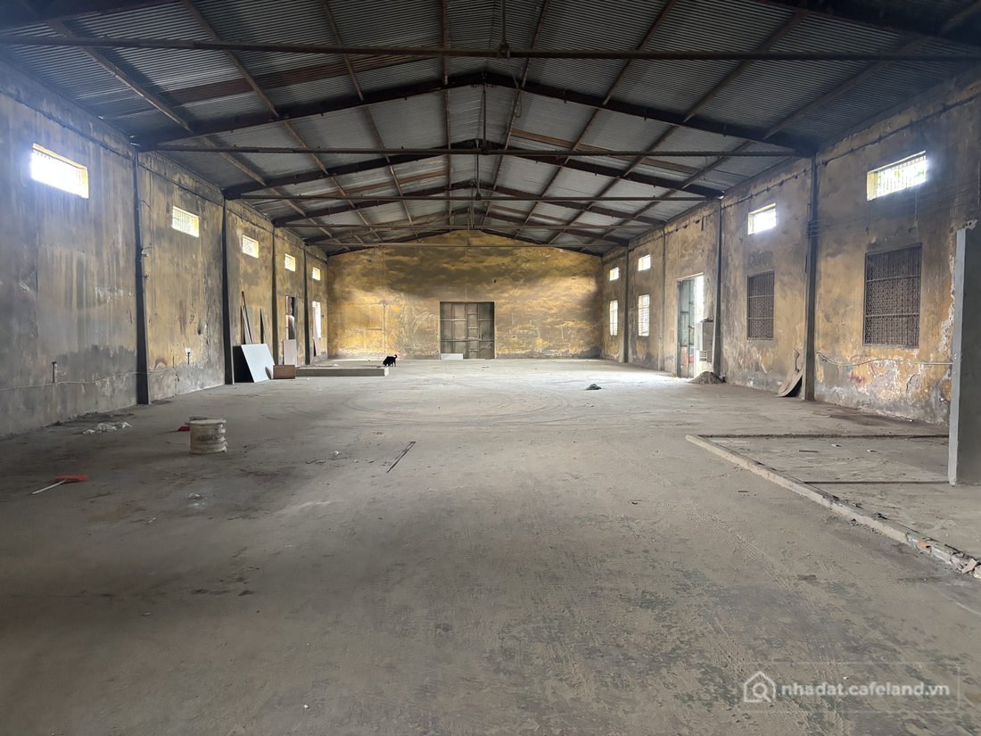 Cho thuê nhà kho - Xưởng: Khung nhà Tiệp 720m2 khung nhà tôn 400m2 diện tích lưu