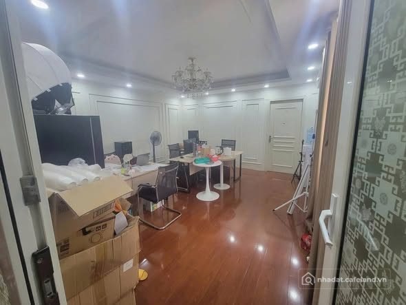 Cho thuê văn phòng: CHO THUÊ MẶT BẰNG KINH DOANH DIỆN TÍCH 100M2 VỊ TRÍ TRUNG TÂ