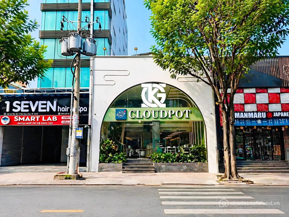 Cho thuê mặt bằng: ️️ Cho Thuê Nhà Mặt Tiền: 300 Lê Văn Sỹ - Quận Tân Bình - 9