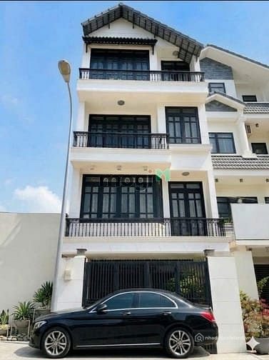 Nhà riêng: Cho thuê nhà 4 tầng P.Tân Quy giá 28 triệu