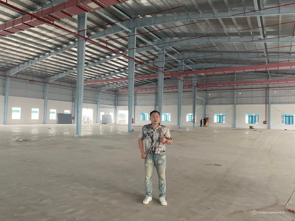 Kho xưởng gần KCN Tràng Duệ mới DT 3500m2, PCCC tự động, khách vào được luôn