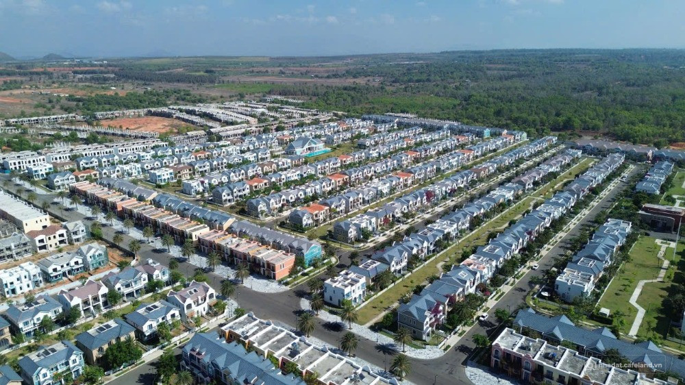 Biệt thự biển Novaworld Phan Thiết chỉ 3 tỷ 120m2 nhà thô thiết kế 3PN 3WC