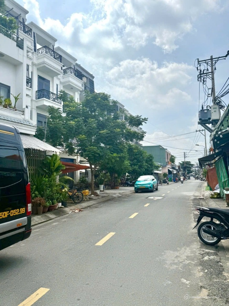 Bán nhà mặt tiền Nguyễn Triệu Luật, phường Tân Tạo - sổ hồng riêng - 100m2 - 6,7