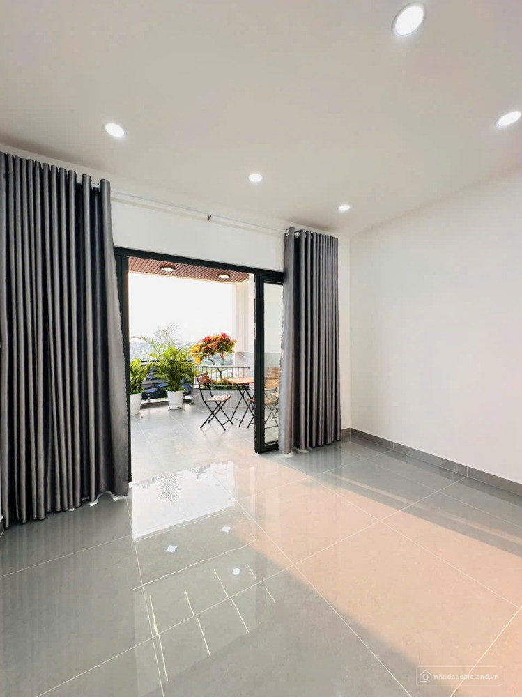 Nhà đường thông 1/ Thạnh Xuân 25. Giá: 7,2 tỷ