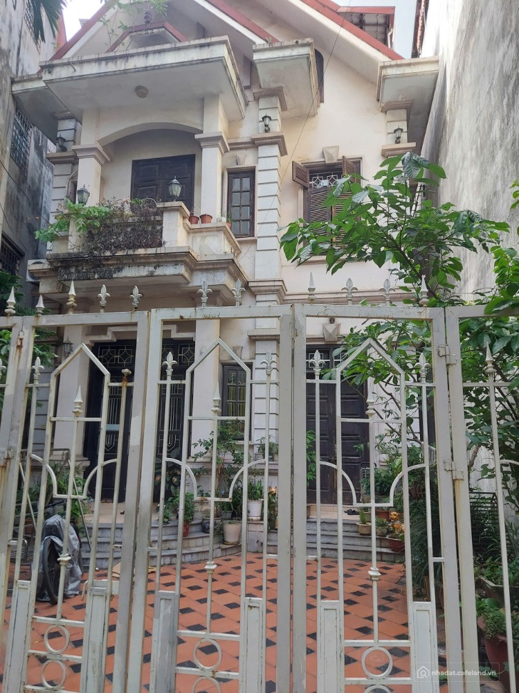 Chính chủ cần bán nhà 118.9m2 ngõ 208 Trần Đại Nghĩa giá 34.48 tỷ có sân để ô tô