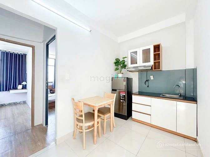 Nhà hàng - Khách sạn: 1/7 Trống Lại Căn Hộ 2PN Đầy Đủ Nội Thất - Không Giới Hạn