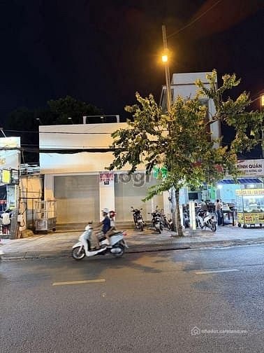 Nhà phố: Cho thuê nhà mới mặt tiền 215 Hoàng Diệu 2 Phường Linh Trung Thủ Đức