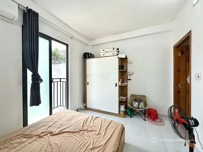 Nhà hàng - Khách sạn: Căn hộ 2PN ban công thoáng rộng 65m2 đường Xô Viết Nghệ Tĩ