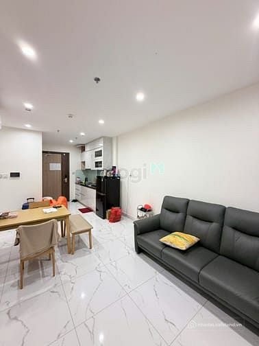Căn hộ chung cư: Cho thuê căn hộ khu Beverly Solari Full NT gần bến xe bus,công