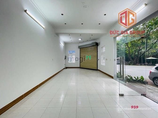 Nhà phố: Cho thuê nhà đẹp 1 trệt 1 lầu góc 2 mặt tiền khu dân cư Bửu Long