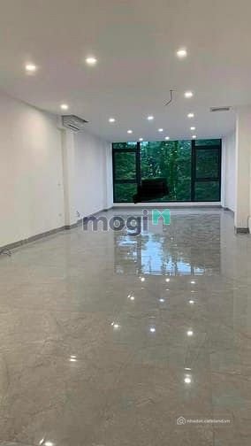 Nhà phố: Cho thuê nhà mặt phố Tây Sơn, DT 80m2x3 tầng, MT 5.2m, Giá 45tr