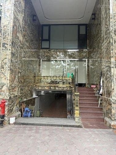 Nhà phố: Cho thuê nhà mặt phố Vũ Tông Phan, DT 220m2x2t + hầm, MT 6m, Giá 75tr