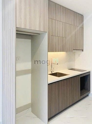 Căn hộ chung cư: Cho Thuê Sudio The Opus One, Nội Thất CĐT, Vị Trí Cạnh Vincom M