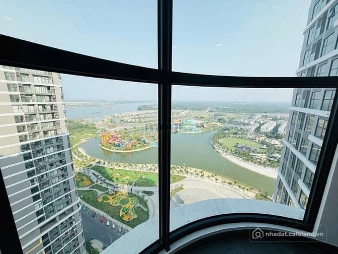 Căn hộ chung cư: Cho Thuê 2PN View Công Viên Thoáng Không Chắn Toà, Ở Được Ngay