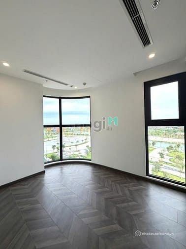 Căn hộ chung cư: Cho Thuê 3Pn Nội Thất CĐT The Opus One, Nhà Mới, View Đẹp, Đông