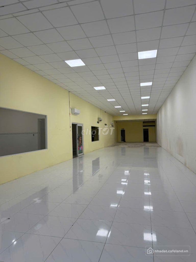 Văn phòng: CHO THUÊ MẶT BẰNG KINH DOANH TẠI TX.HÒA THÀNH, TÂY NINH