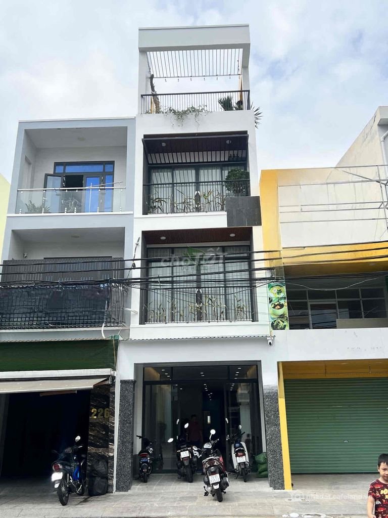 Văn phòng: CHO THUÊ NHÀ Ở KINH DOANH MẶT ĐƯỜNG NGÔ GIA TỰ GIÁ 45 TRIỆU/THÁNG