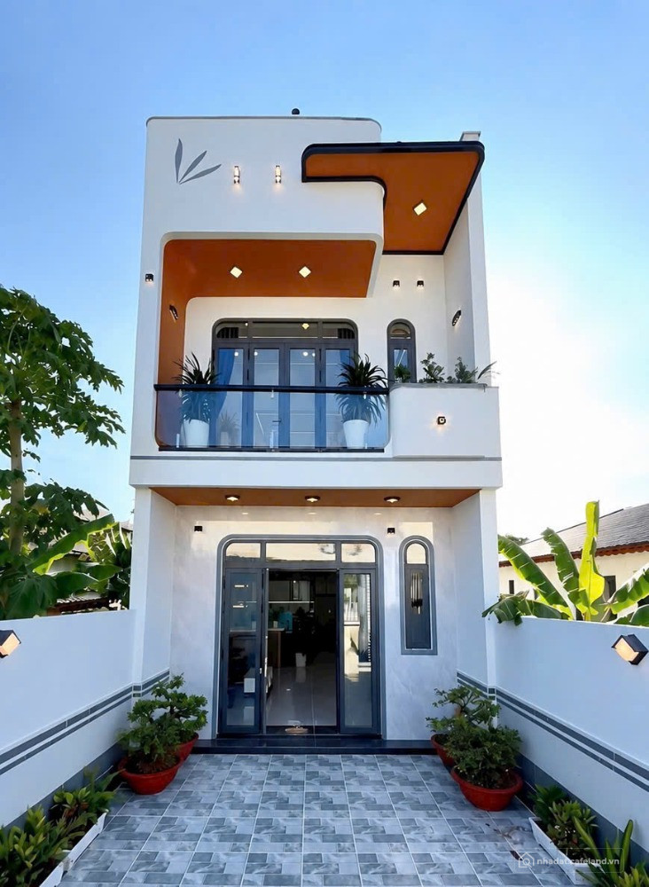 NHÀ LẦU MỚI CÒN MÙI SƠN - DỌN VÀO LÀ Ở - CHỈ CẦN 500TR