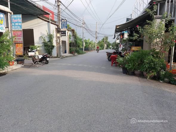 Cho thuê phòng trọ: Gần chợ Thanh Hoá
