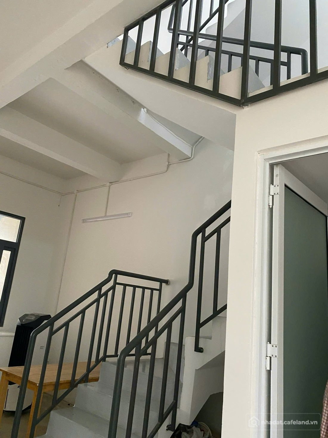 Cho thuê nhà riêng: BDS HVL LVCC CHO THUÊ VEROSA Q9 TIỆN LÀM KHO VĂN PHÒNG GIÁ R
