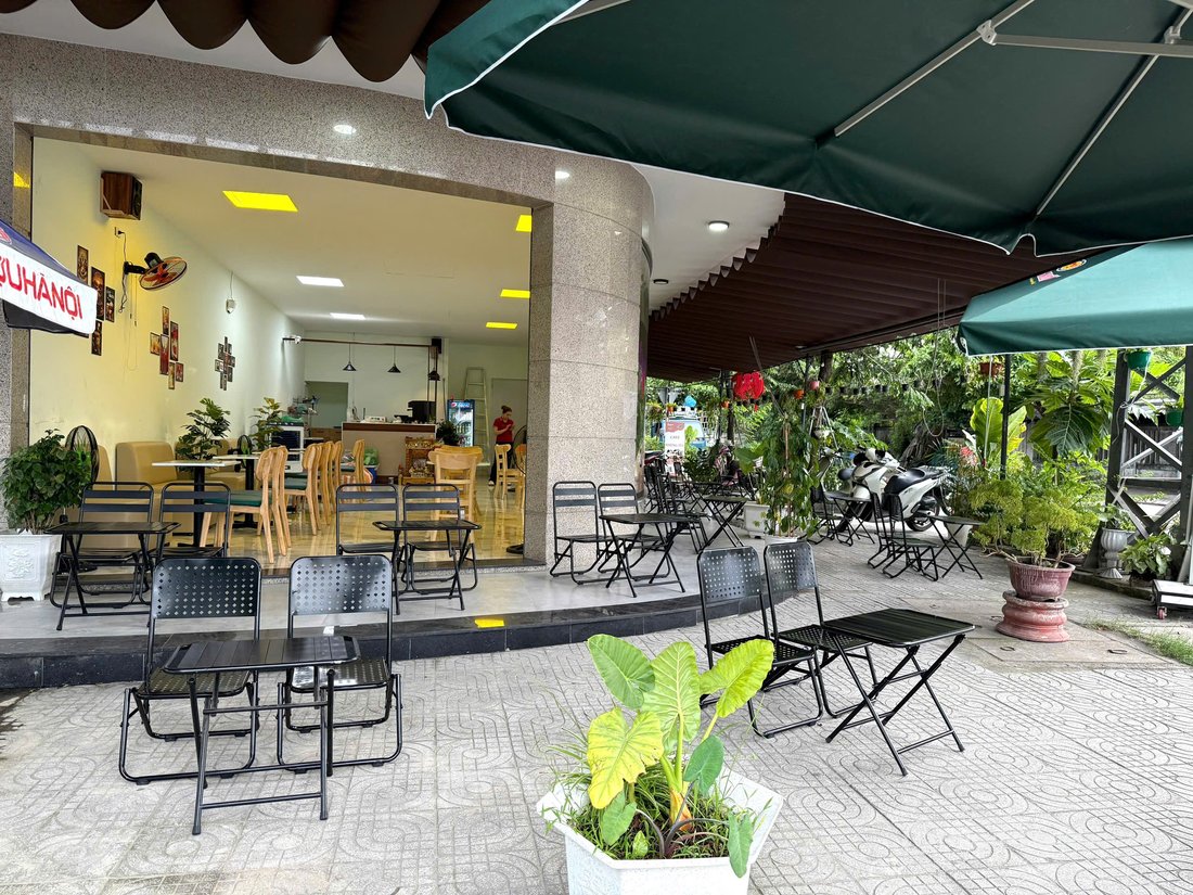 Cho thuê mặt bằng: SANG NHƯỢNG GẤP QUÁN CÀ PHÊ GÓC 2 MẶT TIỀN – LIÊN CHIỂU, ĐÀ N