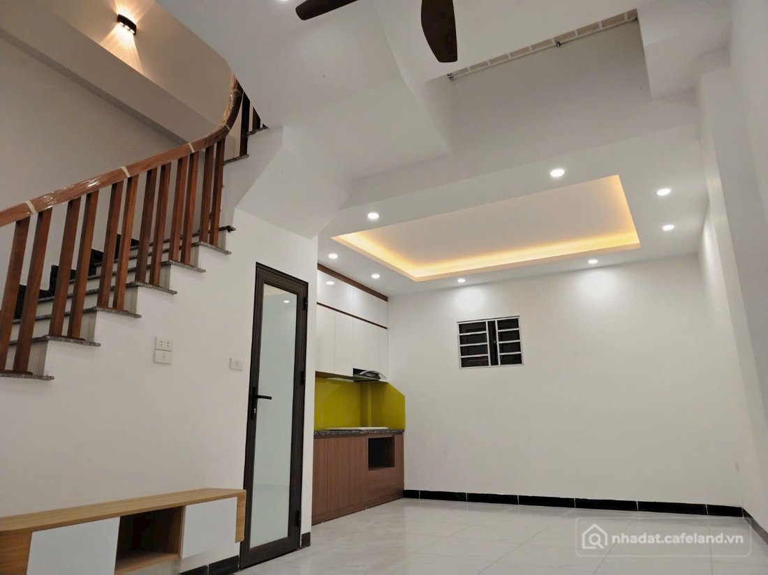 Cho thuê nhà riêng: Cho thuê Nhà riêng 40m2 giá 6 triệu tại - Chọn - Xã Yên Sở H