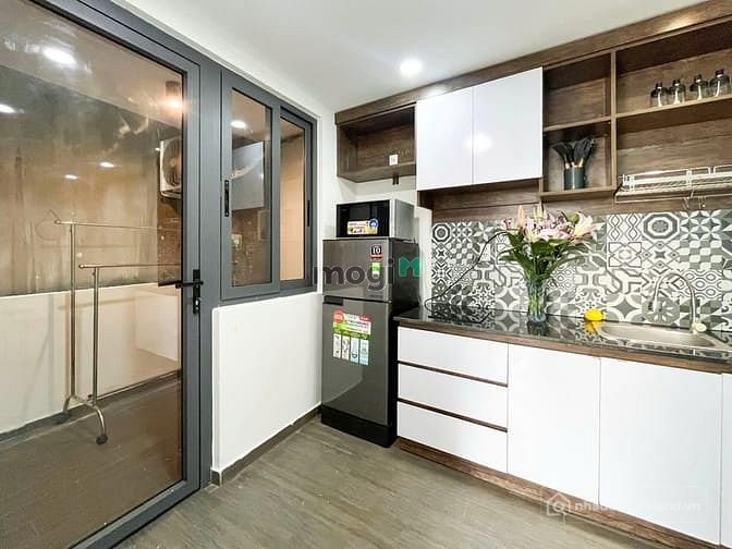 Nhà hàng - Khách sạn: Cho Thuê Căn Hộ 1PN Cao Cấp Trống Sẵn Ở Liền 50m2 Ngay Hẻm