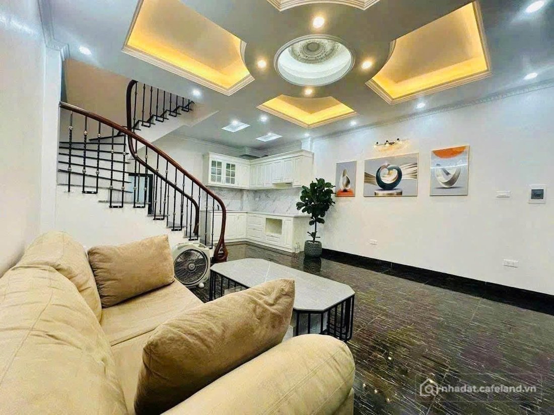 Cho thuê nhà riêng: Cho thuê nhà riêng: Cho thuê nhà riêng: Cho thuê Nhà ngõ 558