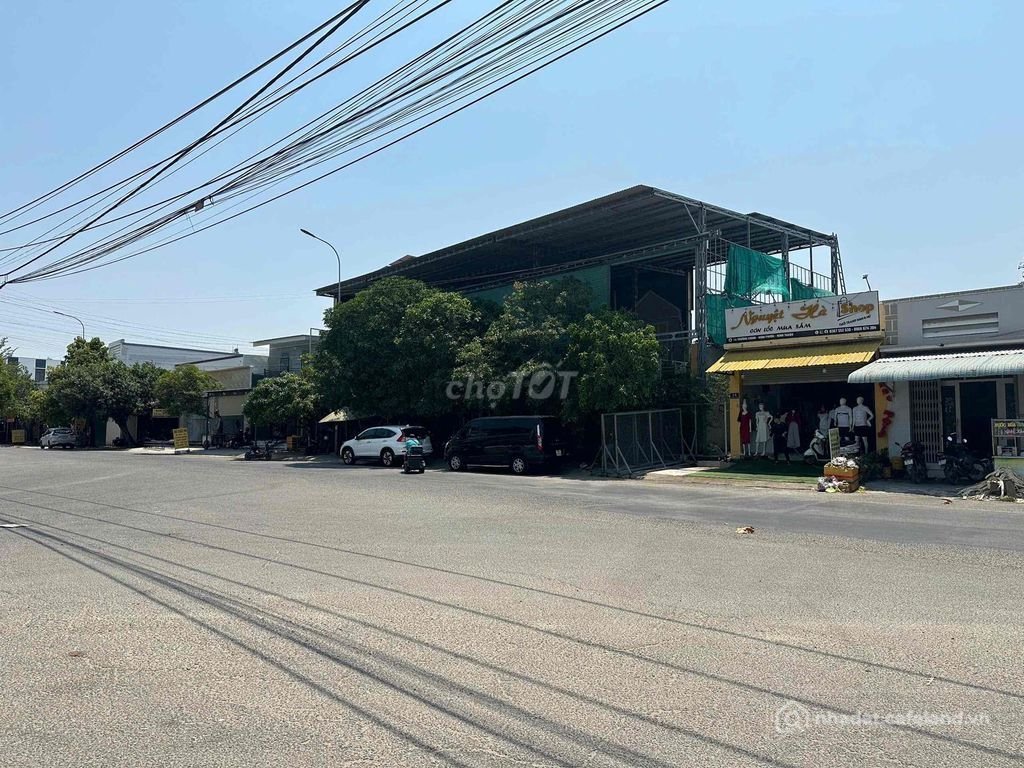 Bán nhà hàng - Khách sạn: Bán nhà hàng - Khách sạn: Bán nhà hàng - Khách sạn: Bá