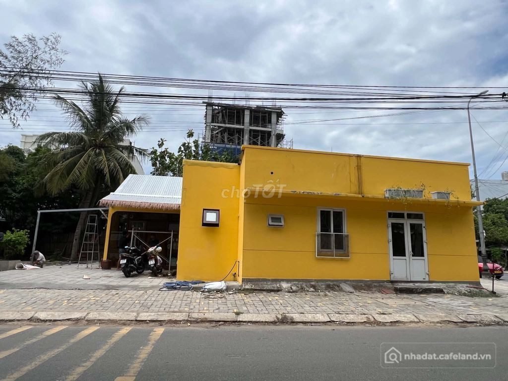 Cho thuê mặt bằng: Cho thuê mặt bằng: CHO THUÊ MẶT BẰNG LÔ GÓC 2 MẶT TIỀN TRẦN B