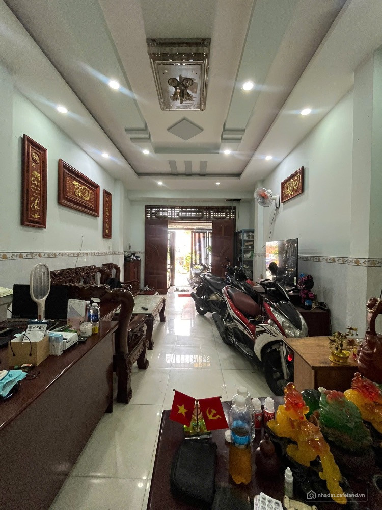 Bà Điểm HÀNG HIẾM VỪA GIẢM GIÁ – LÔ GÓC 2 MẶT TIỀN CHỈ 10,9 TỶ 4 Tầng (10x18m)