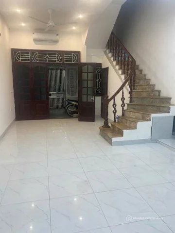 Cho thuê nhà riêng: Cho thuê Nhà Ngõ 14 Phan Đình Giót - Hà Đông 51M² 3 Tầng 4 N