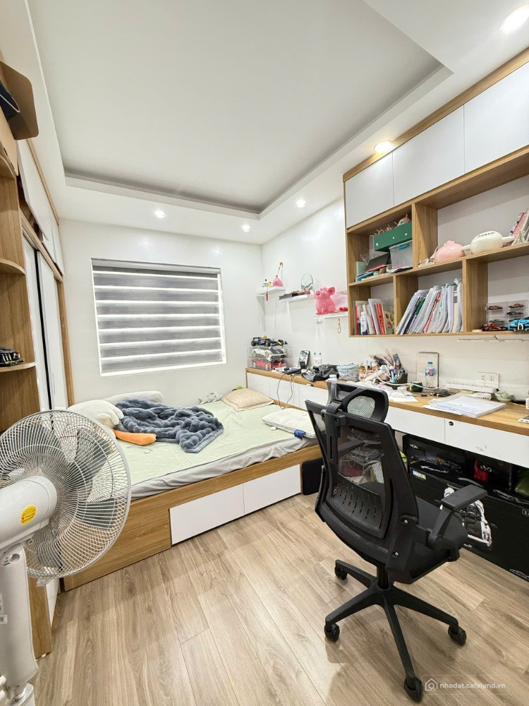 Hót giá rẻ bán chung cư 2 ngủ, 2wc trong Khu đô thị Nam Trung Yên, cầu Giấy