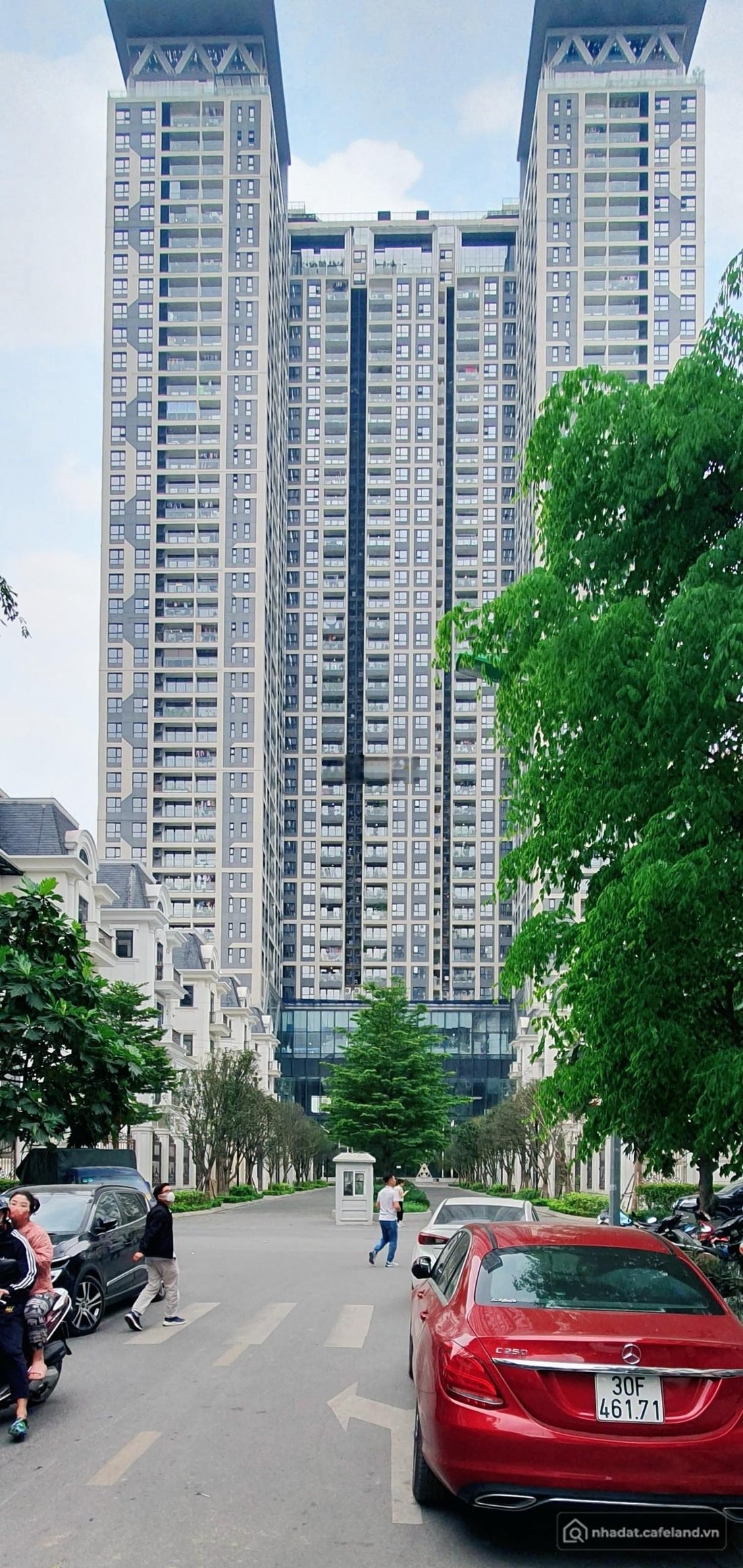 Mặt bằng: Cho thuê cửa hàng 2 tầng tại Mon City, 40 triệu VND, 150 m2 có thể vào