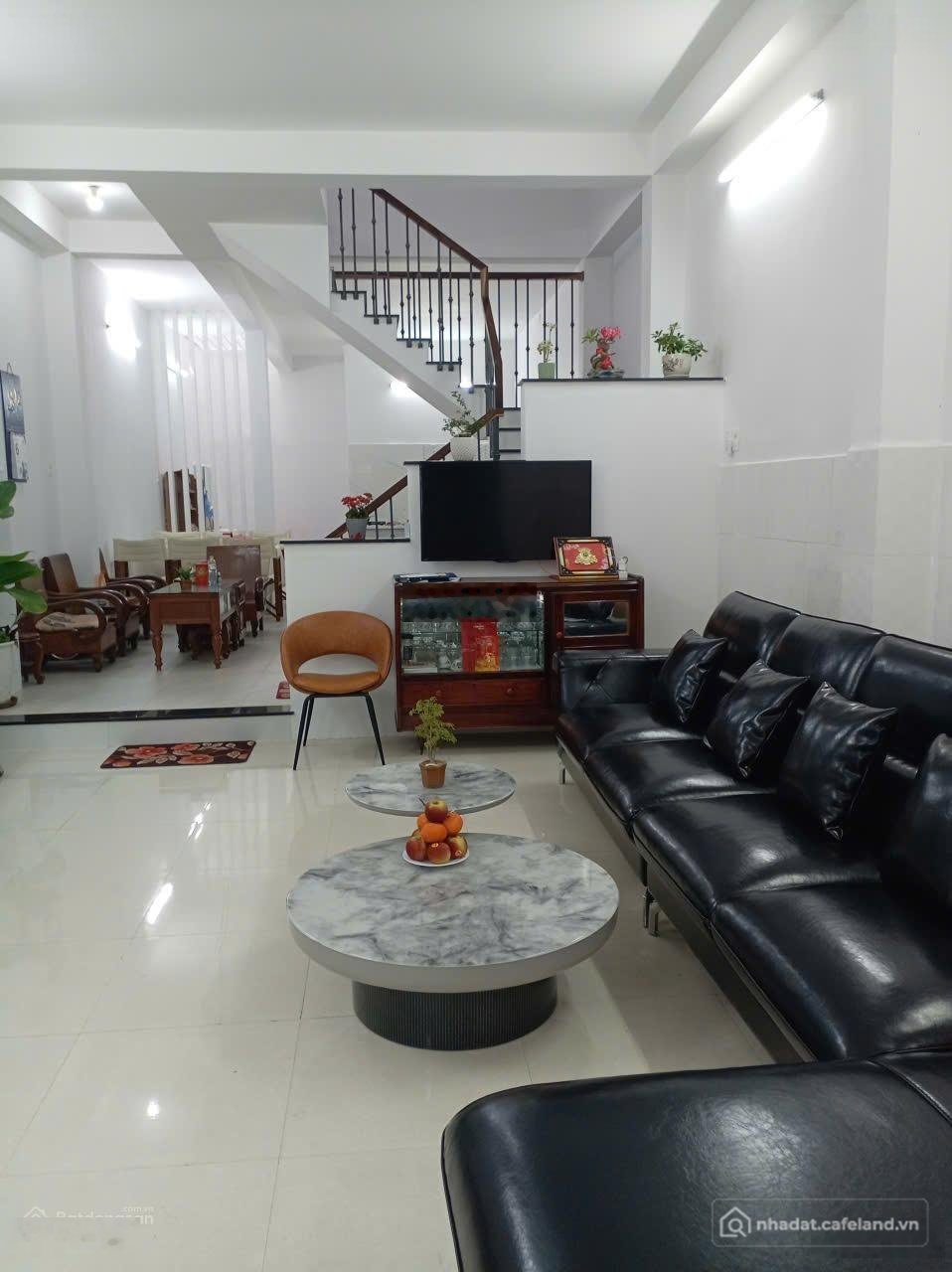 Nhà riêng: Cho thuê nhà mặt tiền đường Nguyễn Thế Bảo, P.9 tiện làm văn phòng, c