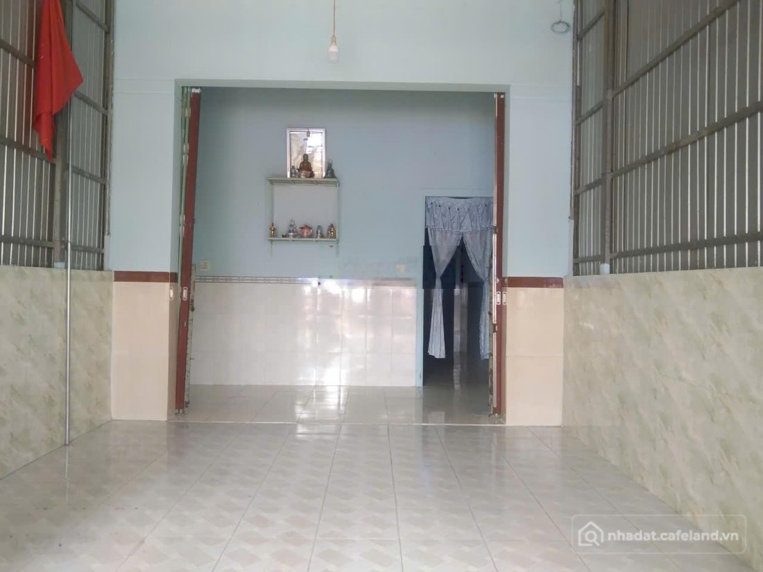 Nhà riêng: Cho Thuê nhà tp Long Xuyên dt 72m2, giá 2tr5/tháng, lh 0834153092