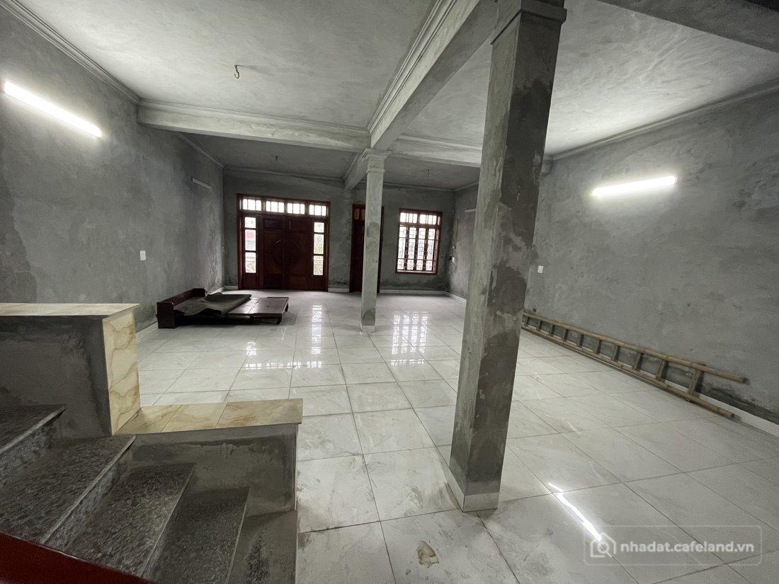 Nhà riêng: Cho thuê nhà riêng ở Đức Thượng, Hoài Đức, 3 tầng, 140m2/sàn, mặt tiề