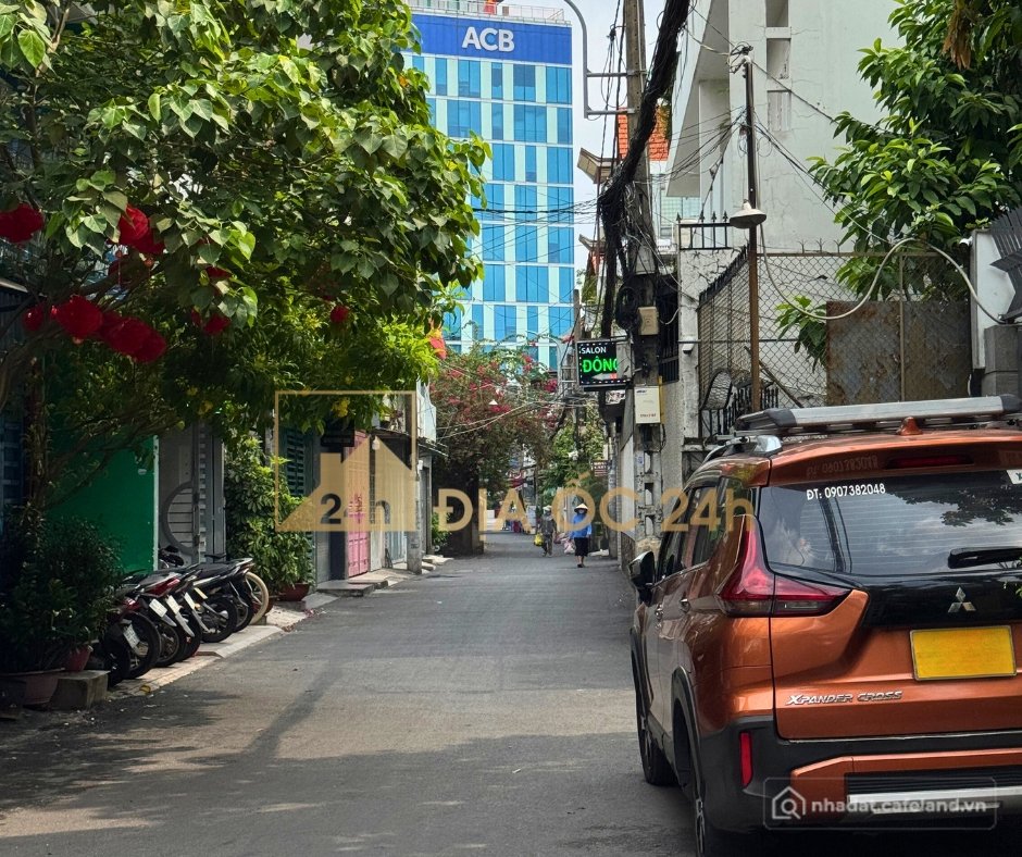 Bán căn hộ Mini, Dịch vụ: Bán CHDV Cách Mạng Tháng Tám, Quận 10, ngang 8m, 5 tần