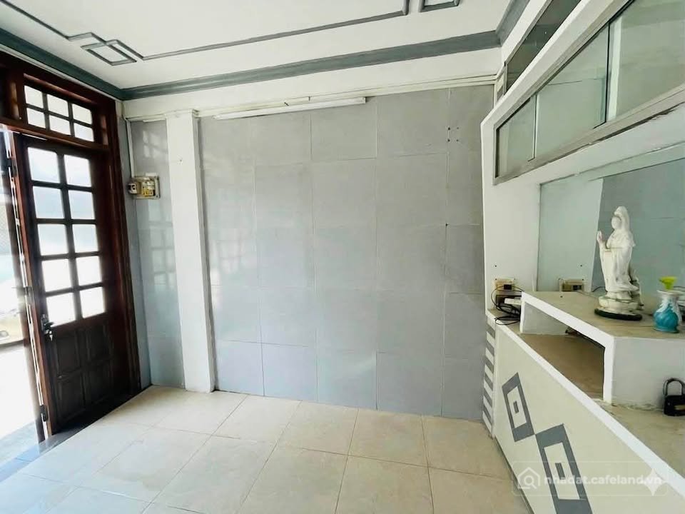 Nhà riêng: Cho thuê nhà mặt tiền Chu Mạnh Trinh, Phường Phú Xuân, Thành phố Huế