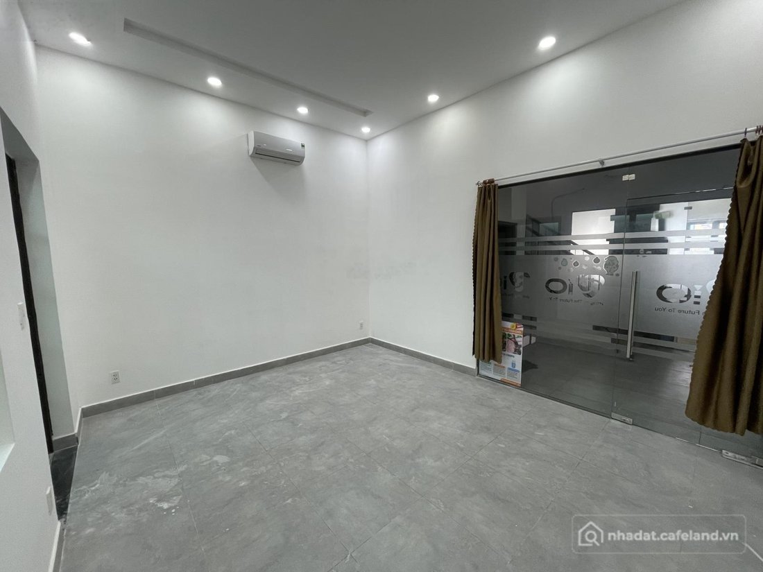 Văn phòng: Chỉ 5tr5/tháng văn phòng CityLand Gò Vấp (Full bàn ghế, vào làm ngay)