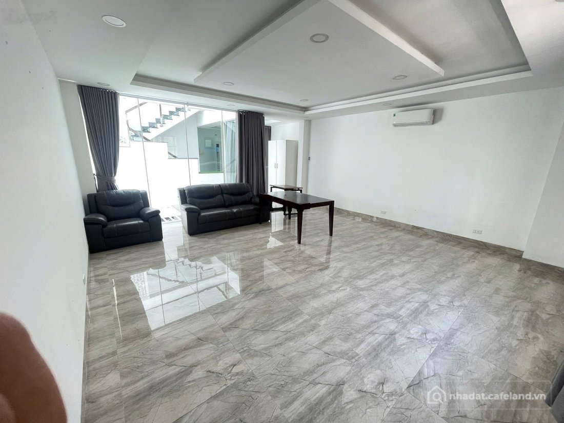 Văn phòng: Văn phòng cityland có nội thất giá đúng 7tr